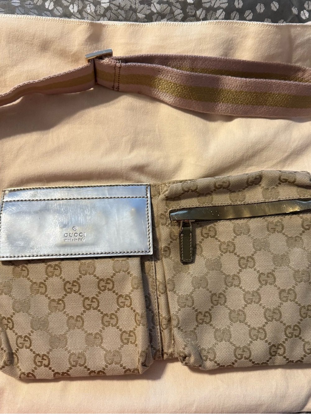 Gucci Beige and Brown Monogram Canvas Card Wallet with Silver Accent